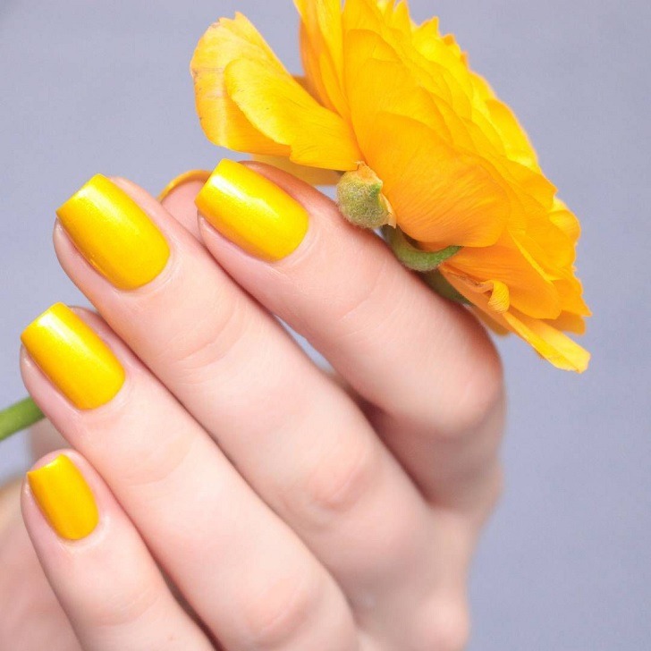 Barva „Made of sunlight“