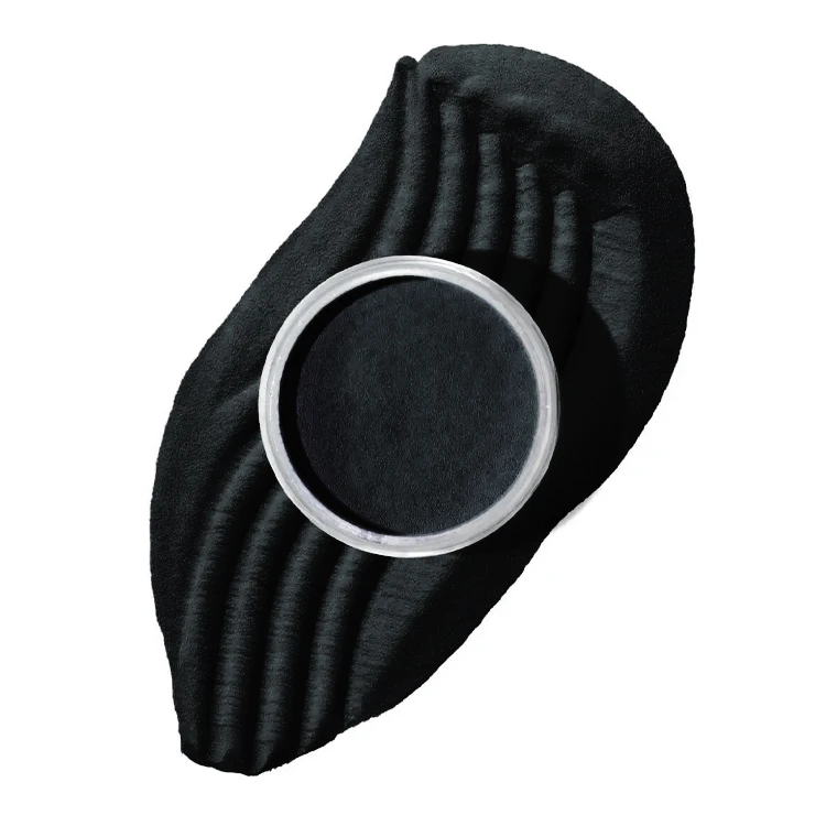 Farbe „Infinity Black“