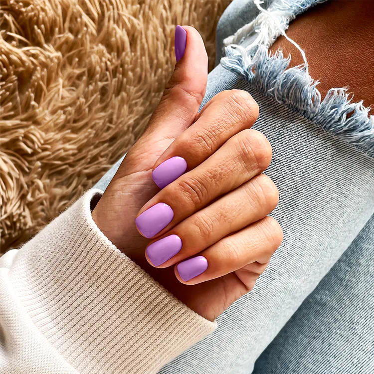 Цвят „Chic Purplish Red“