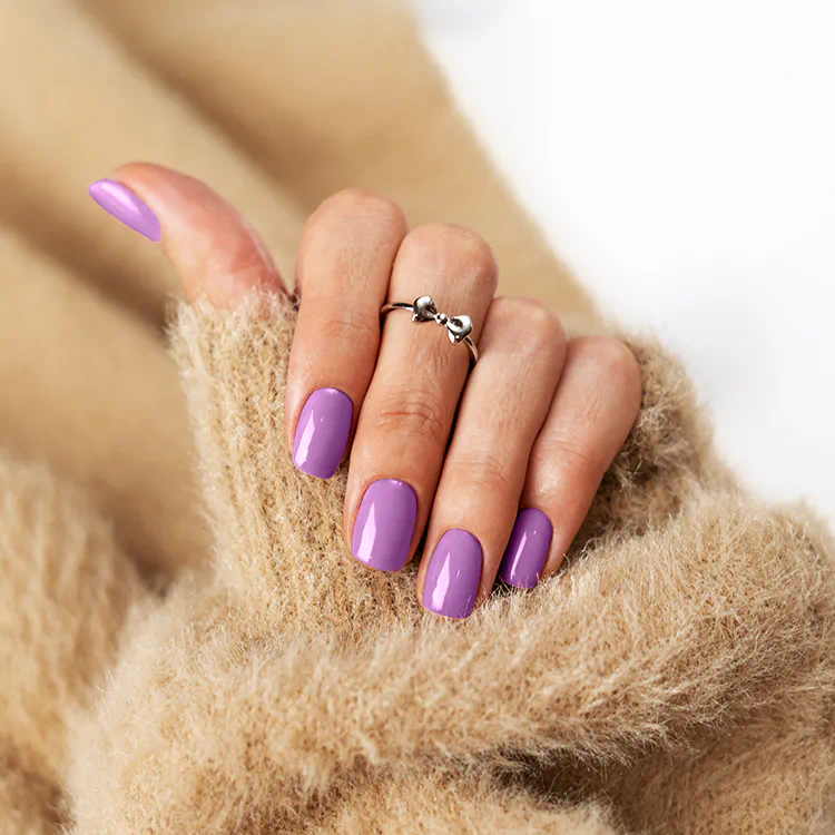 Цвят „Chic Purplish Red“