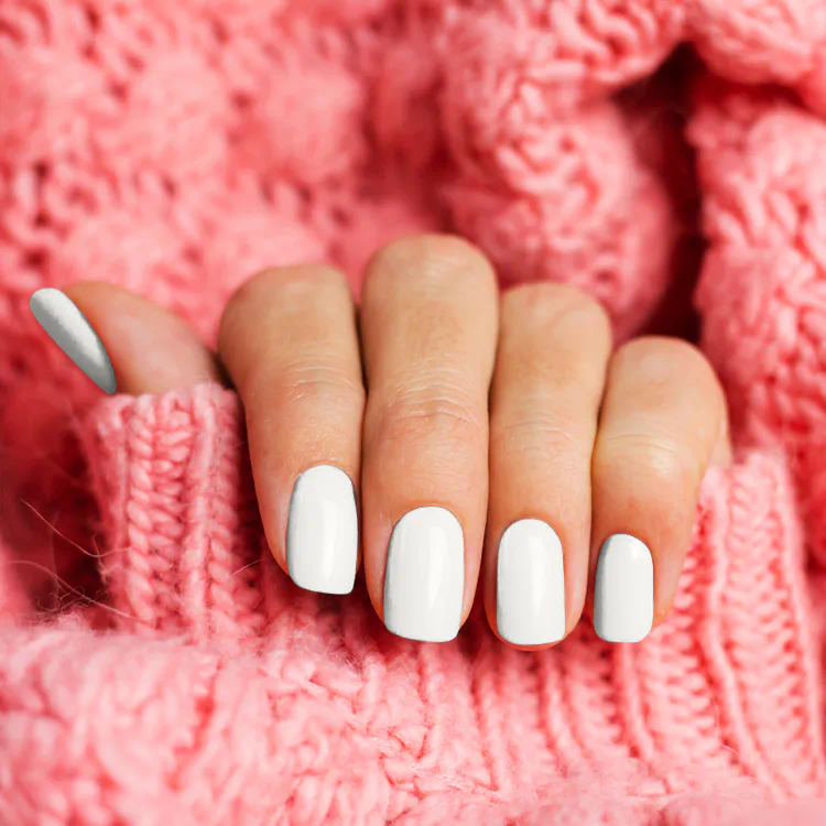 Цвят „French White“
