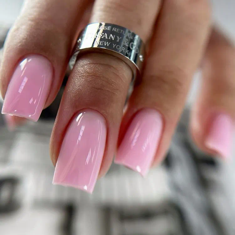 Цвят „Pink Cloud“