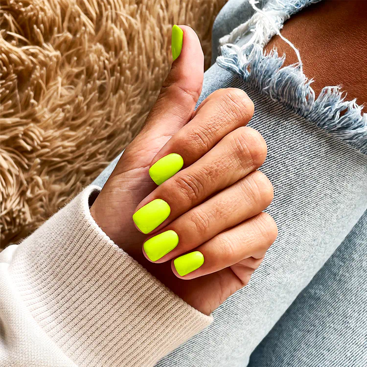 Цвят „Neon Lime“
