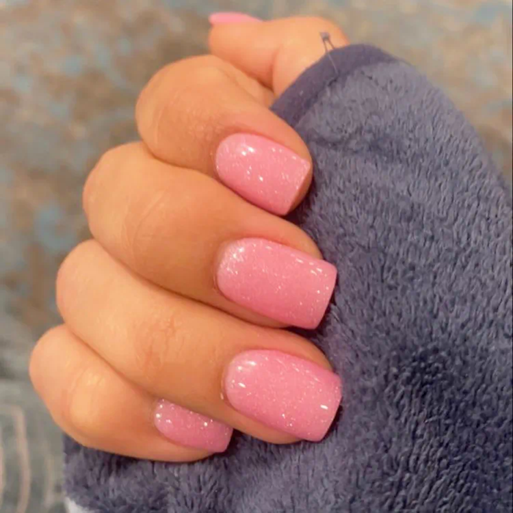 Цвят „Glittering Rose“