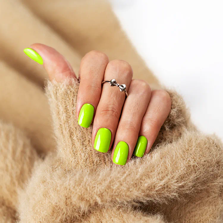 Цвят „Electric Green“