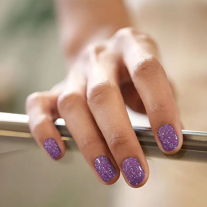  Цвят „Glitter universe“
