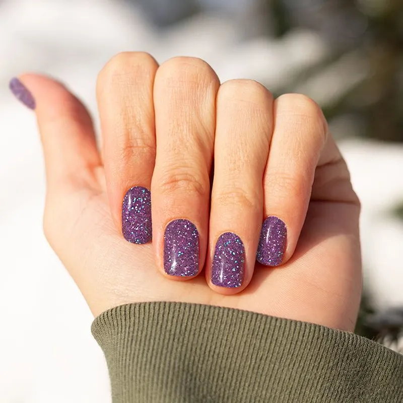  Цвят „Glitter universe“
