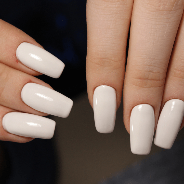 Color „French White“
