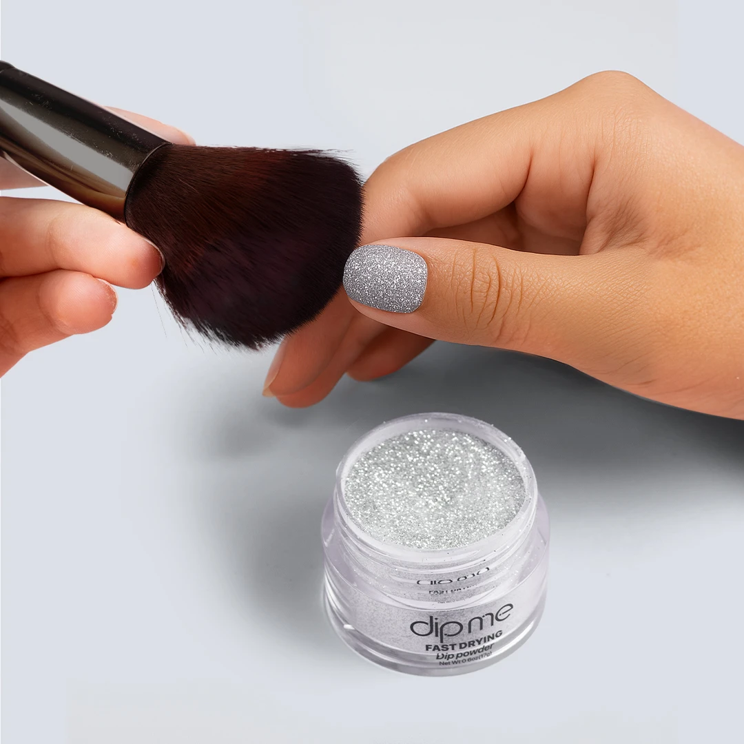 Cómo aplicar polvo DipMe con brocha – paso a paso