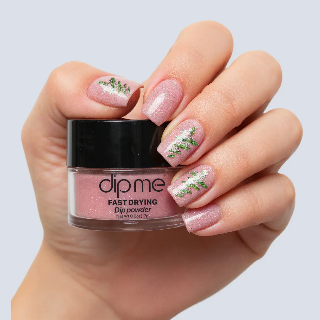 Vianočný stromček s DipMe – jednoduchý sviatočný manikúr doma