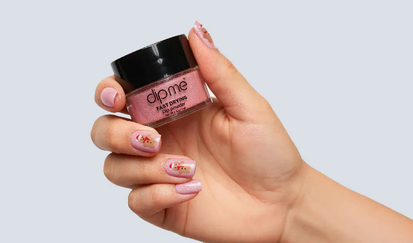 Vianočný manikúr: Gingerbread panáčik s DipMe